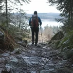 Boucle randonnée 2 jours Morvan : sentier vers le lac des Settons