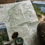 Boucle randonnée Morvan : carte et boussole, lacs et forêts