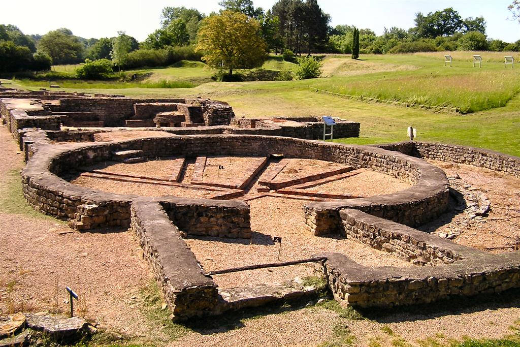 Vestiges du site archéologique des Fontaines Salées
