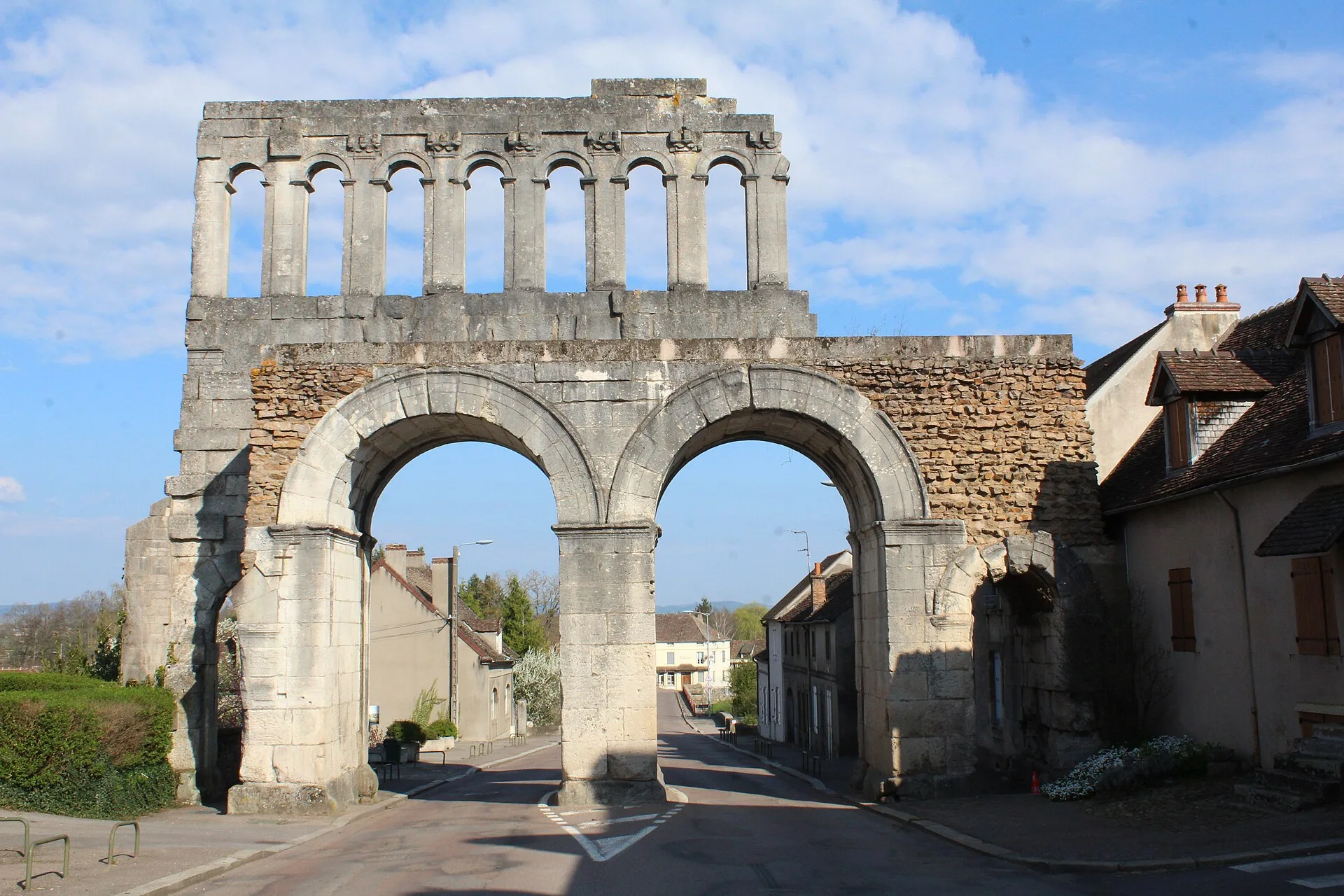porte d'Arroux